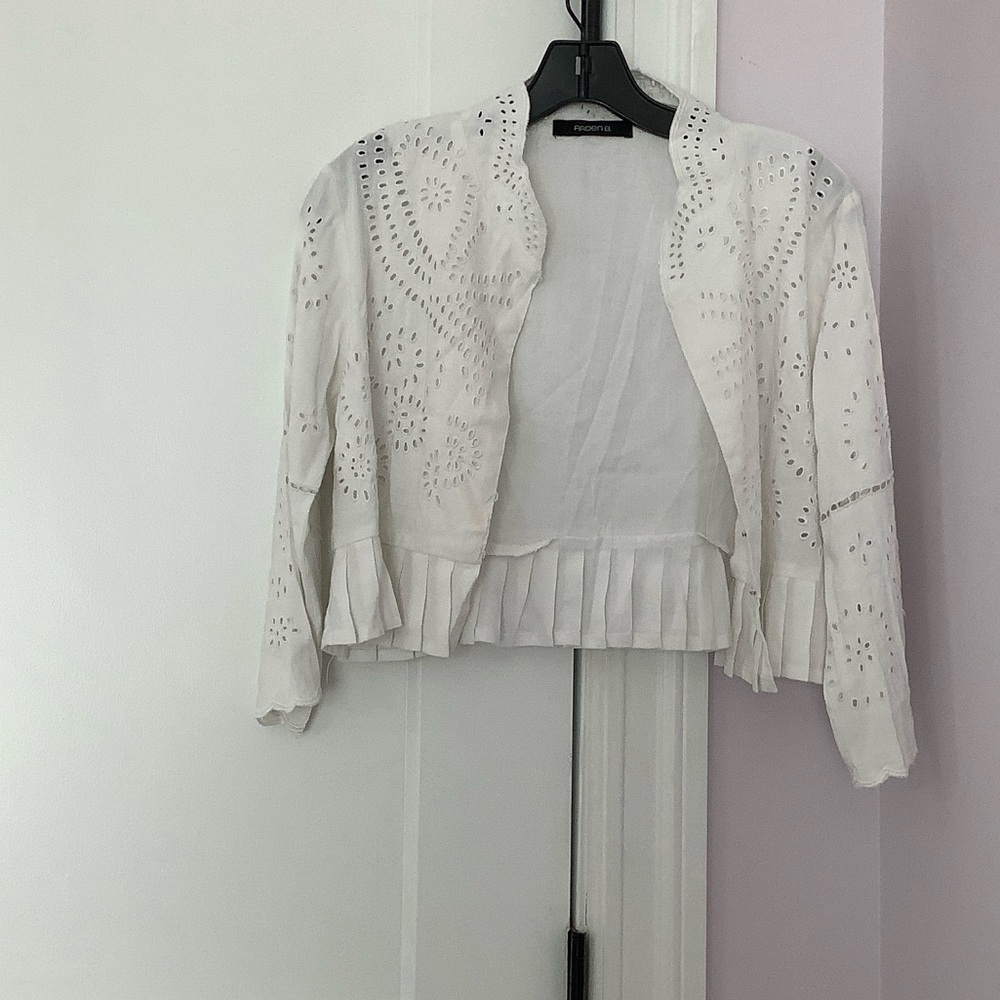 Arden B Cream Eyelet Blouse